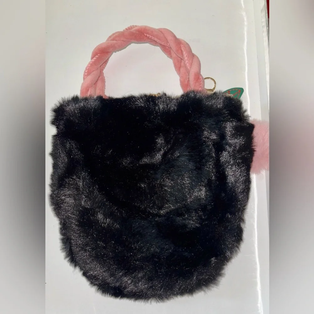 Black Fur Mini Bag with Pink Handle - Picture 3 of 4